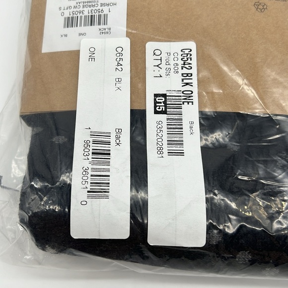 Coach Horse And Carriage Hat And Scarf Set Black/Grey - Picture 5 of 8